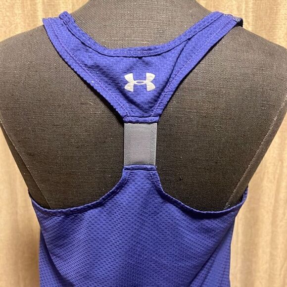 Under Armour Women's Purple Heat Gear Racerback Semi-Fitted Athletic Tank - Picture 6 of 7
